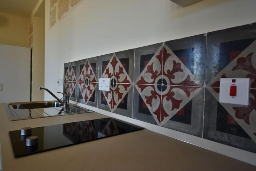 Vallettastay - Lucky Star Two Bedroom 403 Apartman *
